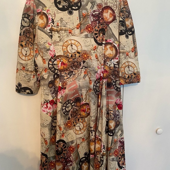 Timeless Pinup Dress H & R London - Picture 5 of 5